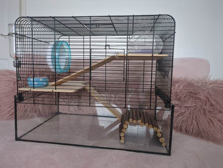 Hamster/mice/small animal cage - glass bottom with wire top