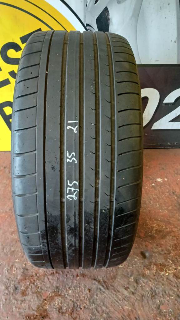 1x 275 35 21 Dunlop Tyre