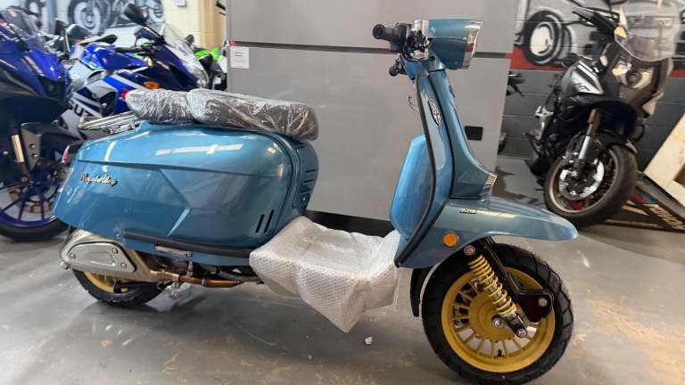 ROYAL ALLOY GP350 SE Blue 2025