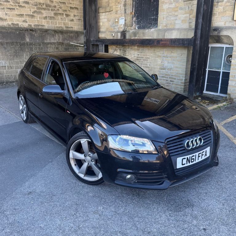 Audi A3 2.0 TDI 2011 S-Line Black Edition Diesel Manual 5 Door / 170BHP FSH X2 Keys *LOW MILES*
