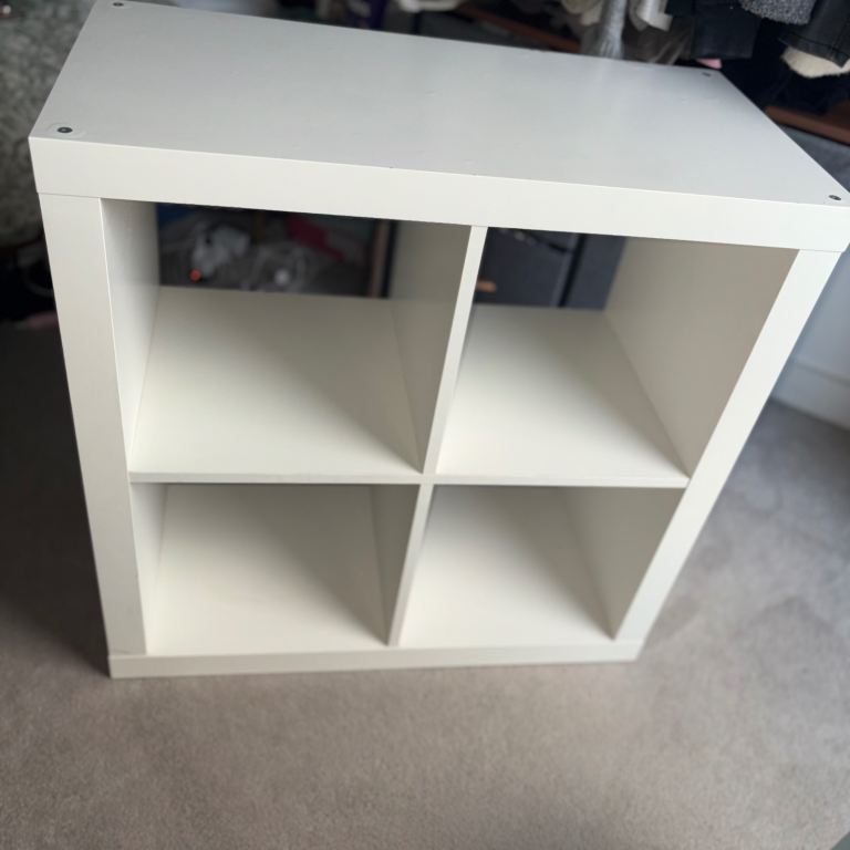 White 4-Cube Storage Unit – fair Condition