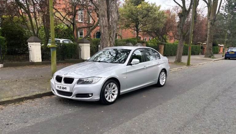 BMW, 3 SERIES, Saloon, 2009, Manual, 1995 (cc), 4 doors