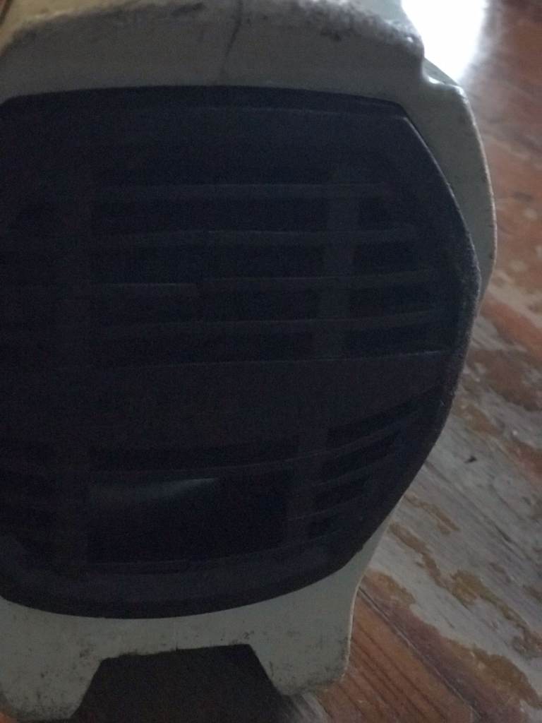 Stihl KMA 130R Kombi Unit ( Body Only) -SPARES AND REPAIRS  - Reasonable offers considered