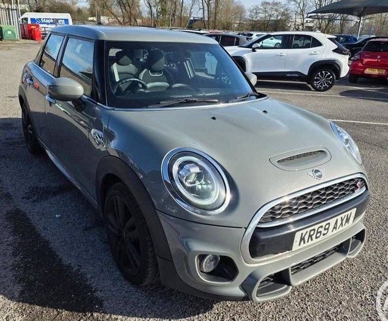 2019 MINI Hatch 2.0 Cooper S Sport II 5dr Auto HATCHBACK PETROL Automatic