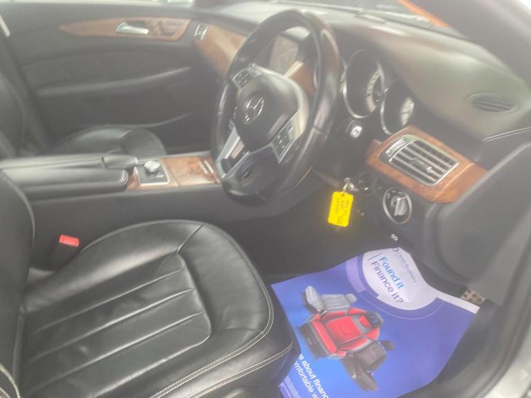 2013 Mercedes-Benz CLS 3.0 CLS350 CDI V6 BlueEfficiency AMG Sport Coupe G-Tronic+ Euro 5 4dr COUP...