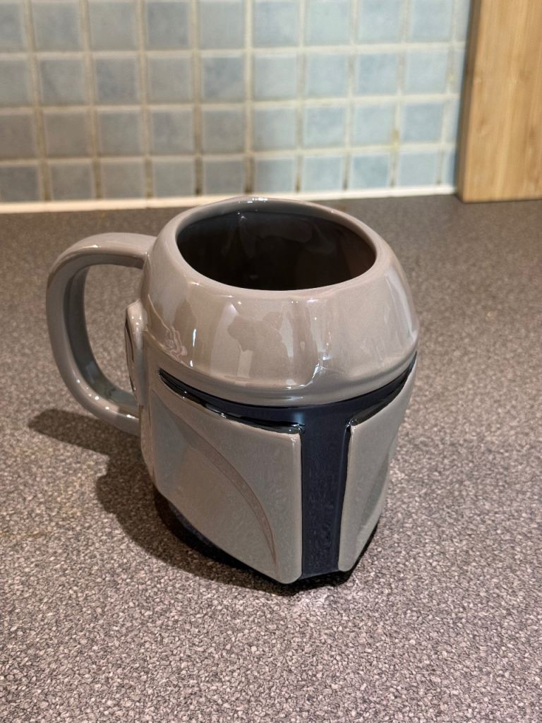Official StarWars Mandalorian Helmet Mug – As Good As New