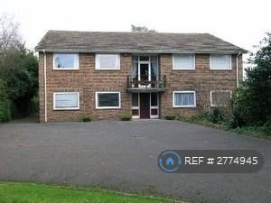 2 bedroom flat in Northways, Chichester, PO19 (2 bed) (#2774945)