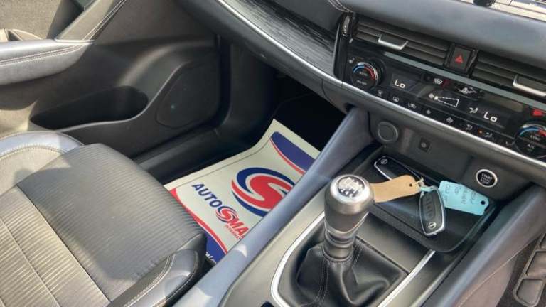 2022 Nissan Qashqai 1.3 DiG-T MH Tekna 5dr HATCHBACK PETROL Manual