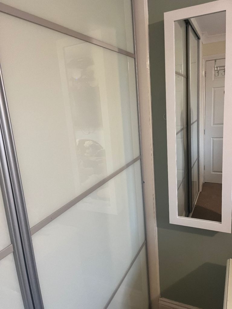 Storage mirror 