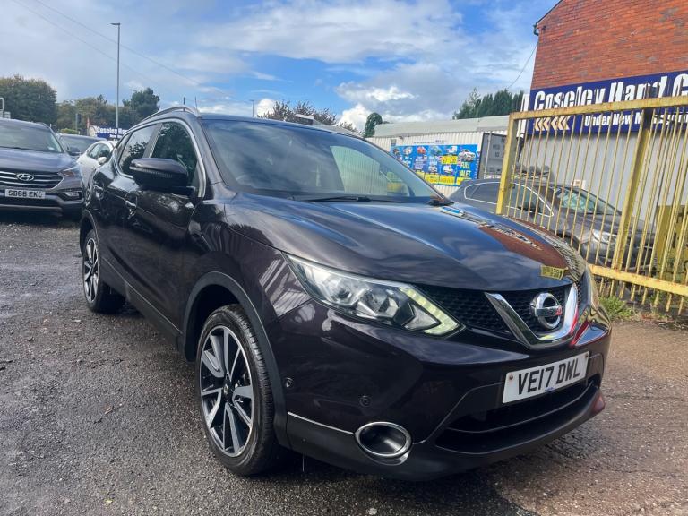 2017 Nissan Qashqai 1.6 dCi Tekna [Non-Panoramic] 5dr 4WD HATCHBACK Diesel Manual