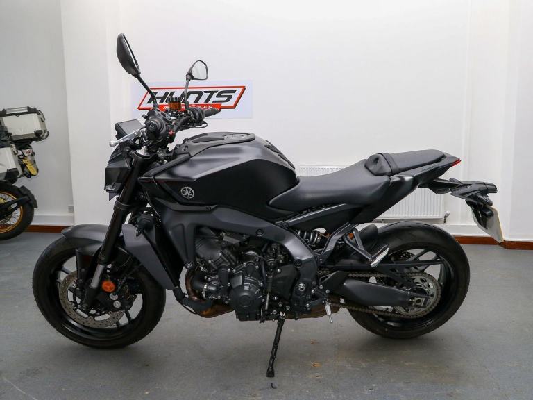 2025 Yamaha MT-09 900 Hyper-naked Euro 5