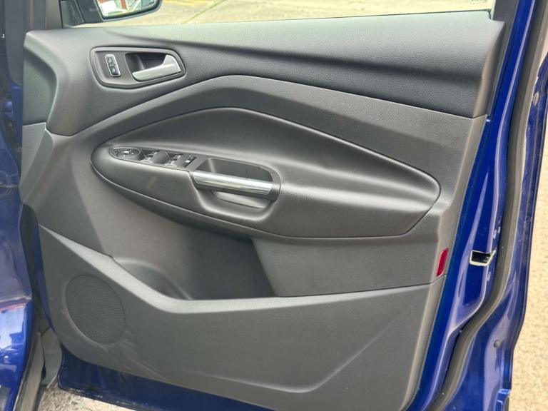 2014 Ford Kuga 2.0 Kuga Titanium 4x2 TDCi 5dr - NATIONAL DELIVERY* SUV Diesel Manual