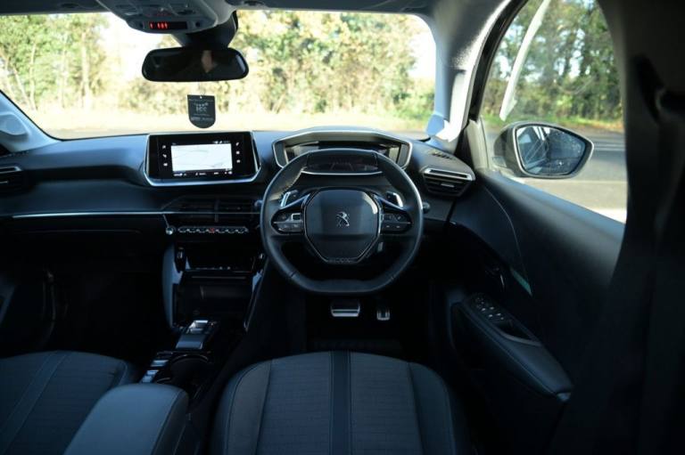 2023 Peugeot 208 1.2 PureTech Allure Premium + Hatchback 5dr Petrol EAT Euro 6 (s/s) (130 ps Hatc...