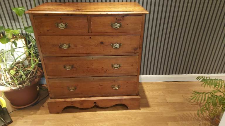 Victorian antique pine chest of drawers 