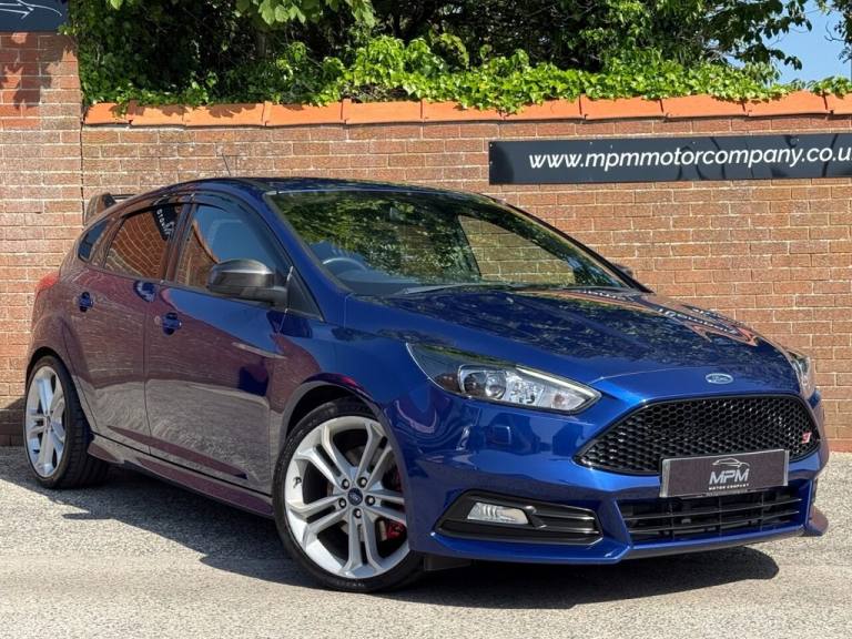 2018 Ford Focus 2.0 TDCi ST-3 Hatchback 5dr Diesel Manual Euro 6 (s/s) (185 ps) Hatchback Diesel ...