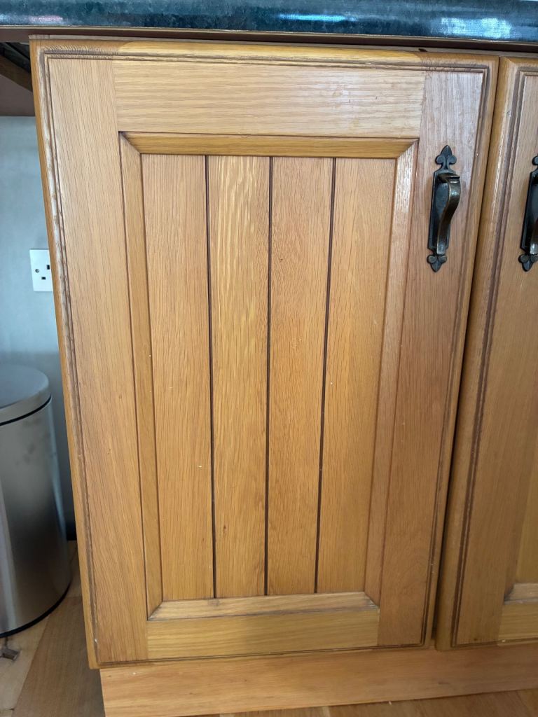 Wanted Kitchen Cupboard Doors 600mm x 720mm