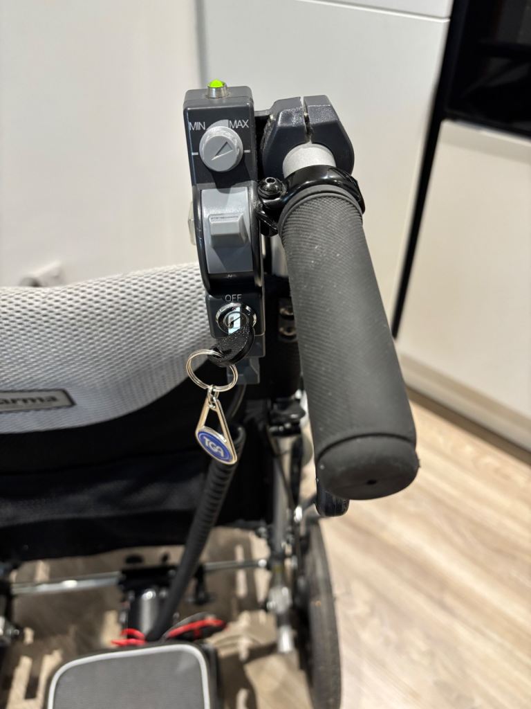 Wheelchair with power pack