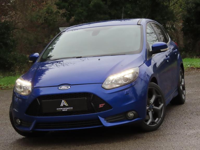 2013 Ford Focus 2.0T ST-3 5dr HATCHBACK PETROL Manual
