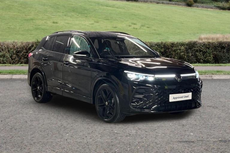 VOLKSWAGEN TIGUAN 2.0 TDI R-Line 5dr DSG