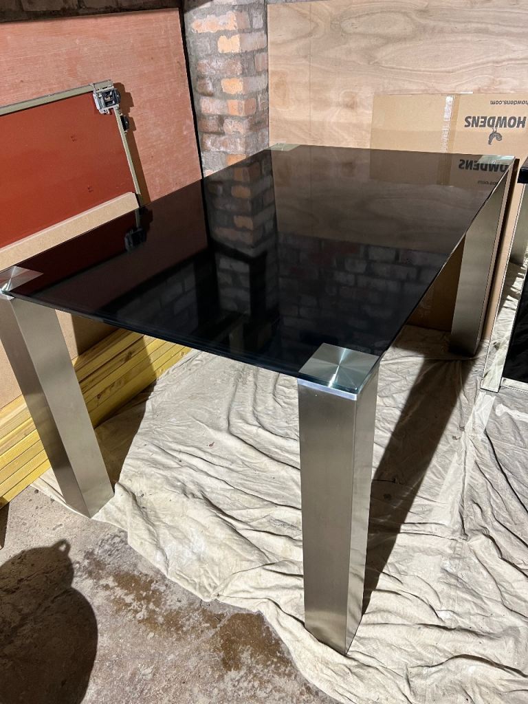 Free table and sideboard 