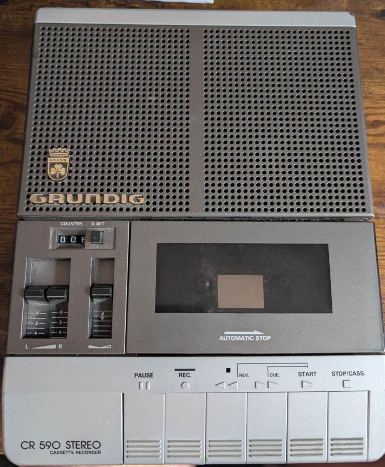 Vintage Grundig CR 590 Cassette Recorder : Spares/Repair does Work Needs Clean !