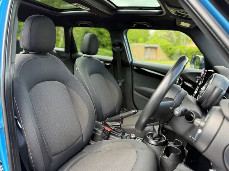 2015 15 MINI HATCH 1.5 COOPER HATCHBACK 5DR PETROL MANUAL EURO 6 (S/S) (136 PS)