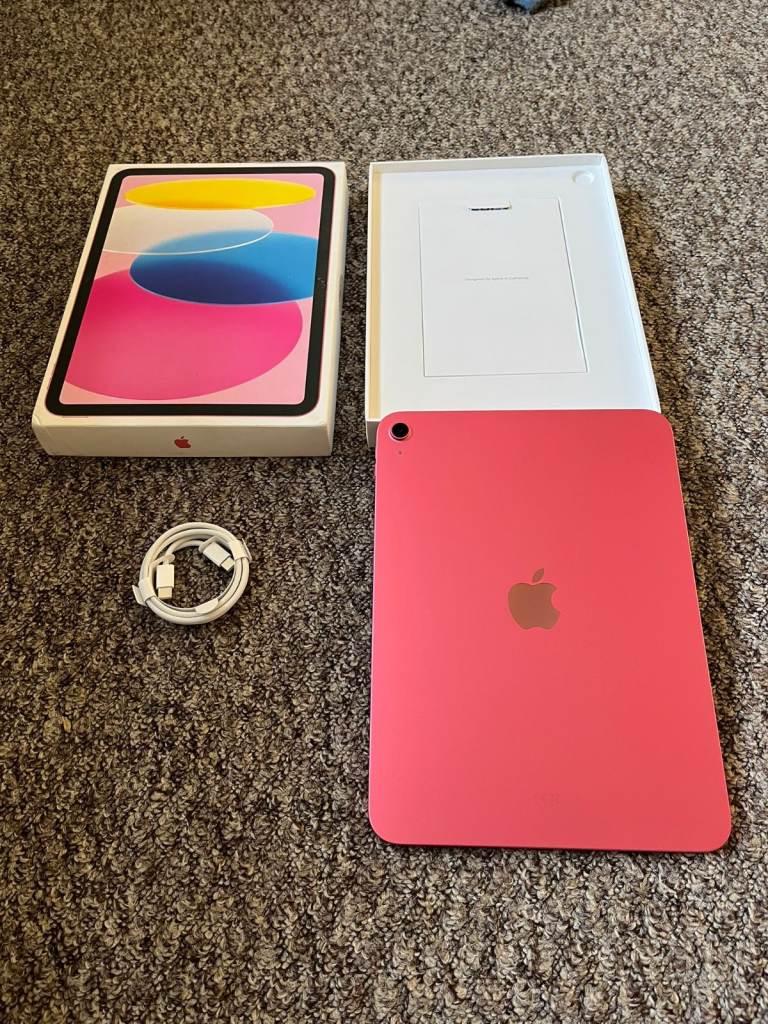 New condition Apple ipad 11th gen 2025 (A16) Apple warranty March 2027 battery health %100