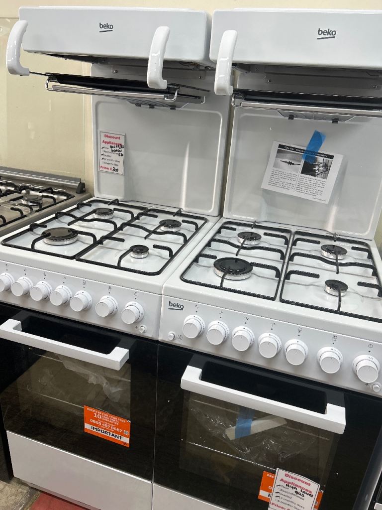 Beko high level gas cooker new 12 mth gtee
