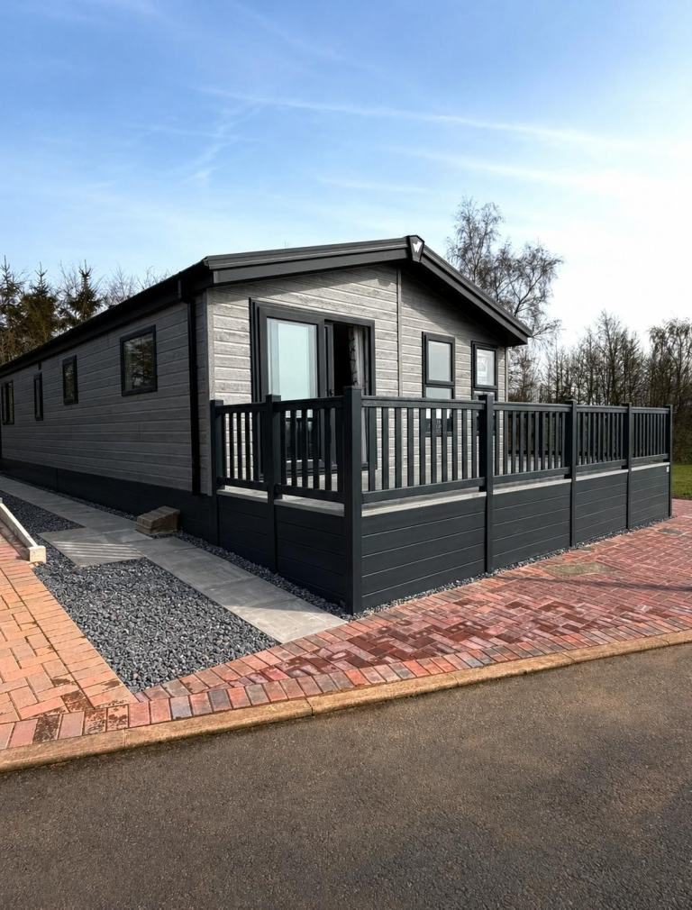Willerby Mapleton  in Cleobury Mortimer  - Lodge / Caravan 