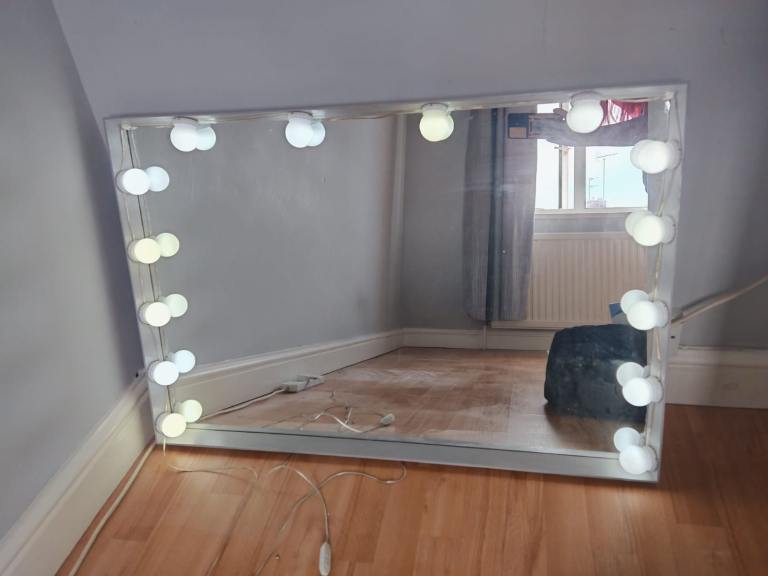 Large White Hollywood Vanity Mirror with Lights