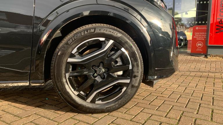 2025 Peugeot 3008 157kW GT 73kWh 5dr Auto HATCHBACK ELECTRIC Automatic