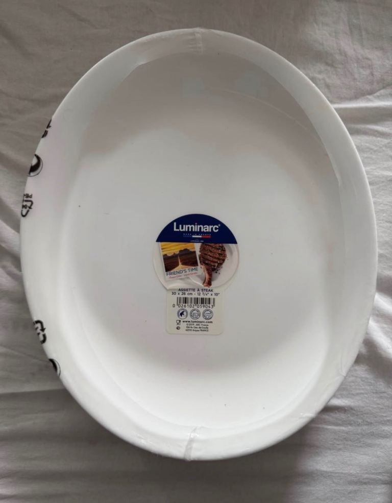 New Luminarc White Oval Dinner Plates - Set of 18