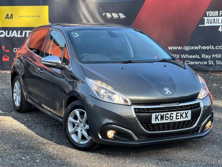 2016 Peugeot 208 1.2 PureTech Allure Euro 6 5dr HATCHBACK Petrol Manual