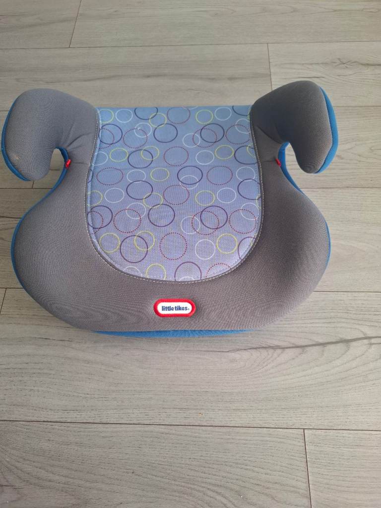 Childs booster seat