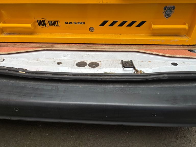 Van Vault Slim Slider Tool Box – Yellow, Good Condition