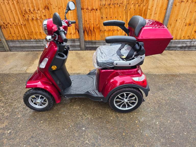 Green Power- Fastest 8mph Uk, 25km in EU