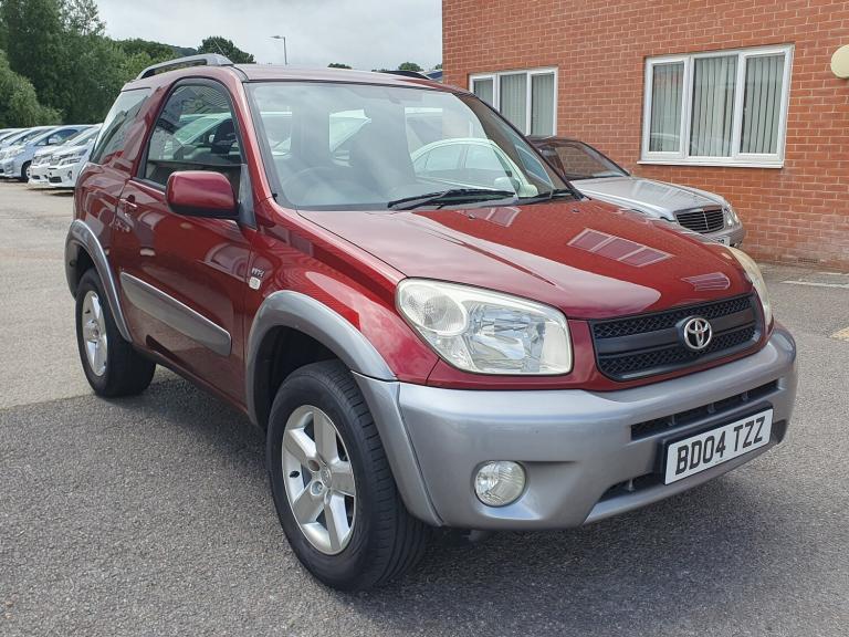 2004 Toyota RAV4 2.0 VVT-i XT3 SUV 3dr Petrol Manual 4WD (207 g/km  147 bhp)
