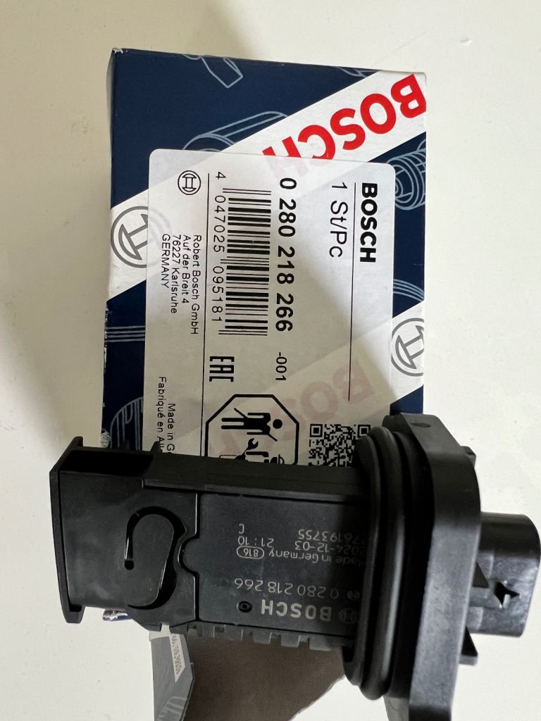 Genuine Bosch BMW MAF Air Mass Sensor – Brand New – £80