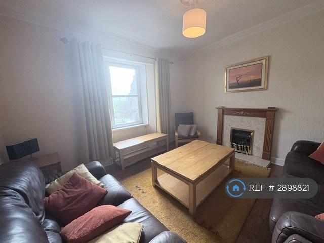 5 bedroom flat in Cowane St, Stirling, FK8 (5 bed) (#2898821)
