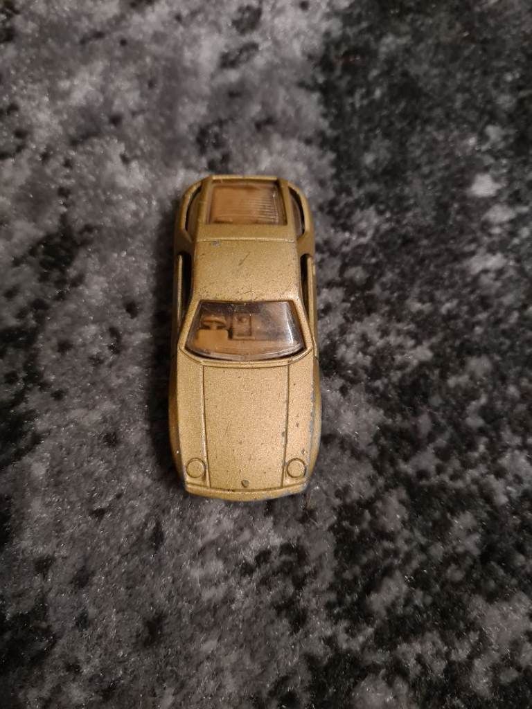 Vintage Matchbox Porsche 928 Toy Car – Gold, Fair Condition