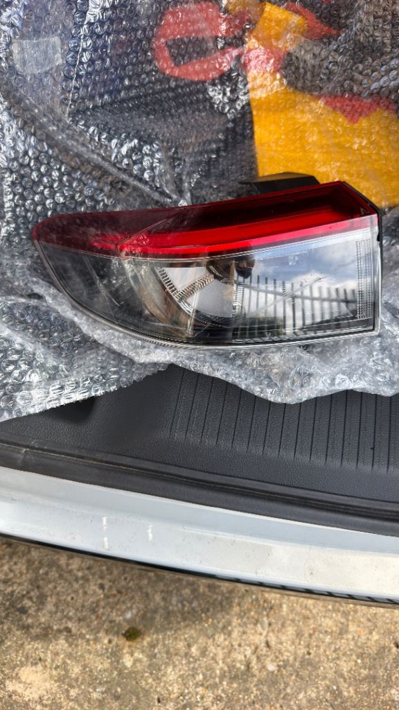 Honda HRV 2022 LEFT Rear Light