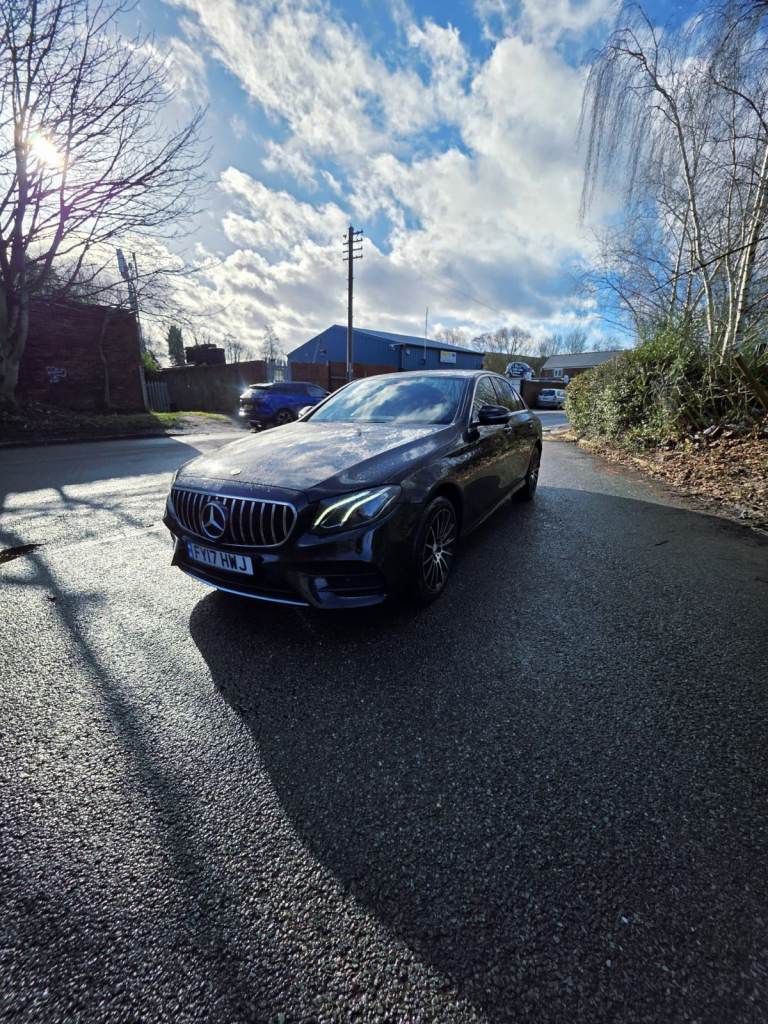 Mercedes-Benz E-Class 350 D AMG Line 