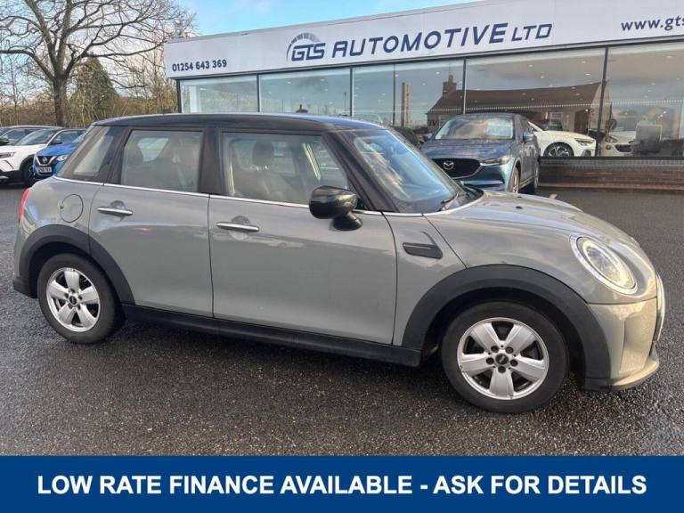 2022 MINI Hatch 1.5 Cooper Classic Hatchback 5dr Petrol Manual Euro 6 (s/s) (136 ps) Hatchback Pe...