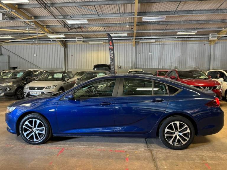 2019 Vauxhall Insignia 1.6 Turbo D ecoTEC Design Nav Grand Sport 5dr Diesel Manual Euro 6 (s/s) (...