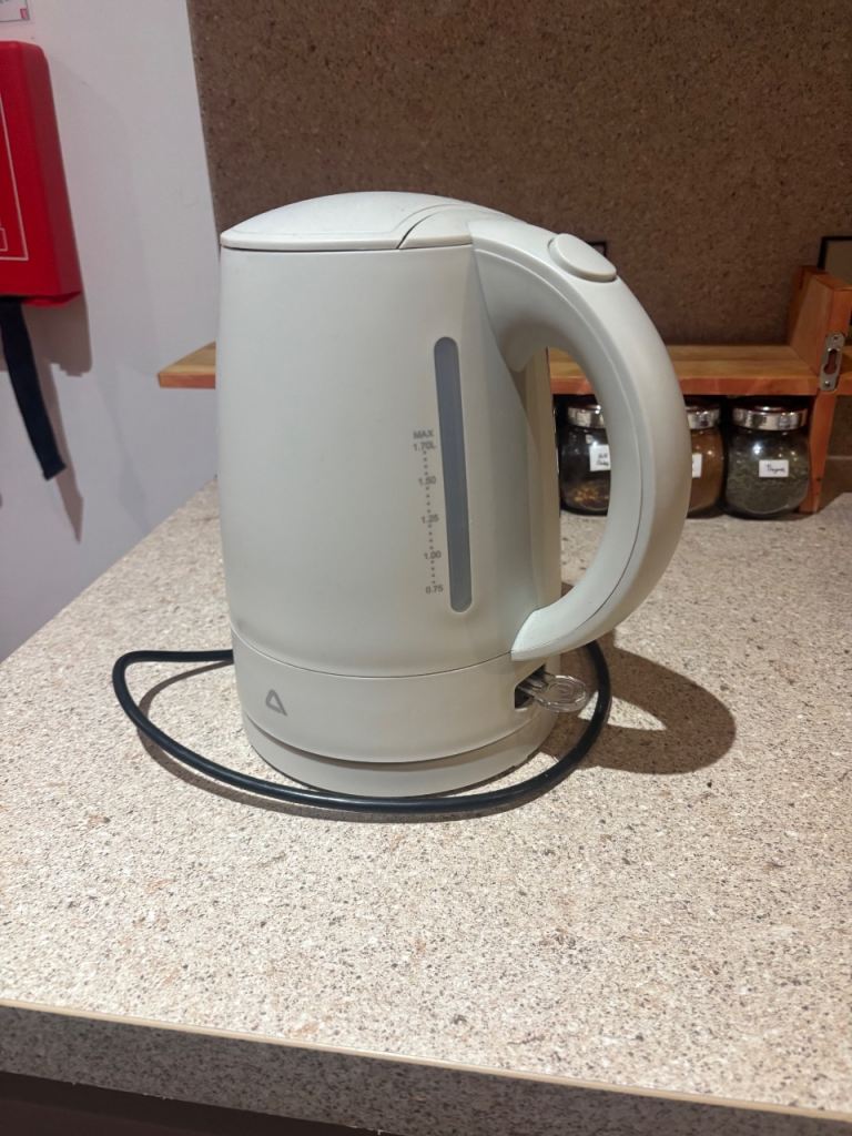 Kettle grey