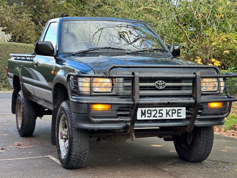 1995 Toyota Hilux Mk3 2.4 Diesel (Non turbo) 