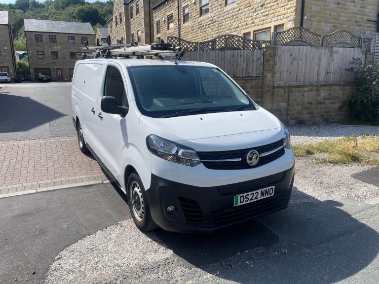 VAUXHALL VIVARO ELECTRIC 2022 (22)