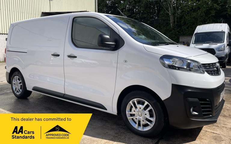 2020 Vauxhall Vivaro 2700 1.5d 100PS Dynamic H1 Van PANEL VAN DIESEL Manual
