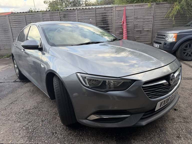 2018 Vauxhall Insignia 1.6 Turbo D [136] SRi Nav 5dr Auto HATCHBACK DIESEL Automatic
