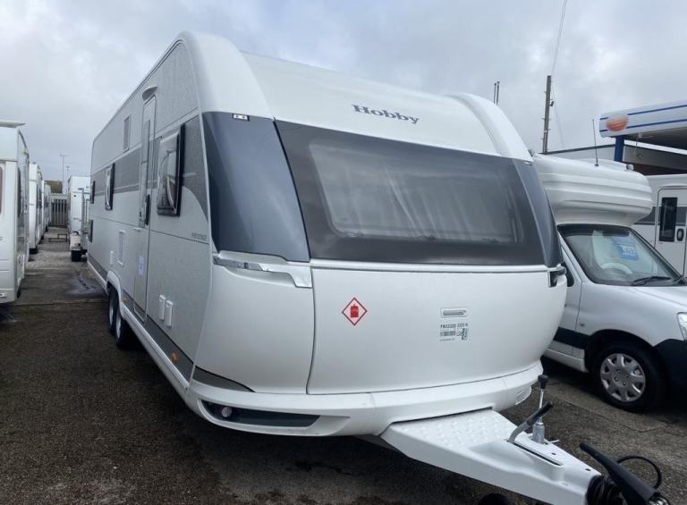 2022 HOBBY Prestige 720 KWFU 7 Berth fixed bunk bed